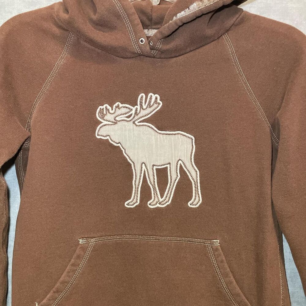 Abercrombie & Fitch hoodie with white moose design - Picture 3 of 8